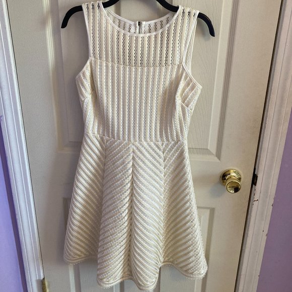 guess Dresses & Skirts - Guess Dress Fit and Flare Size 4 Cream